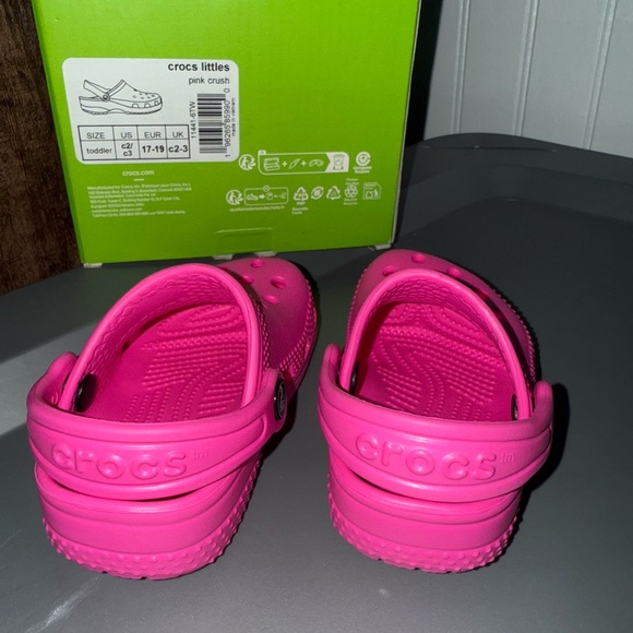CROCS Littles Kids Water Shoes in Pink Crush - Picture 3 of 4